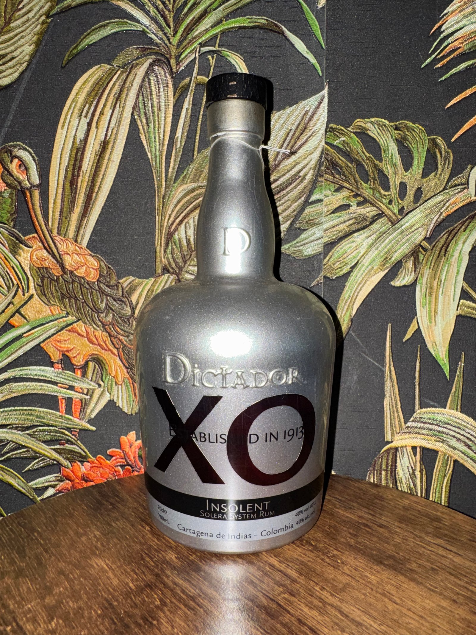 Dictador XO Insolent