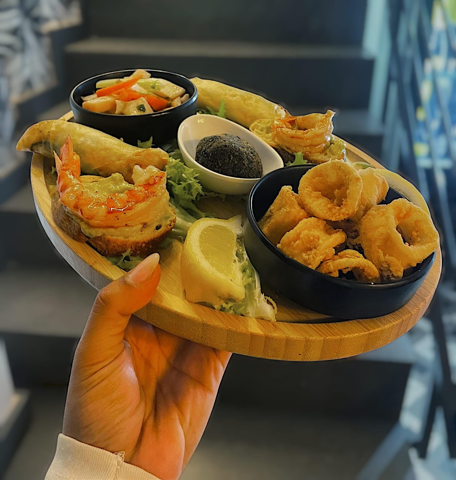 Selezione di tapas a base di pesce