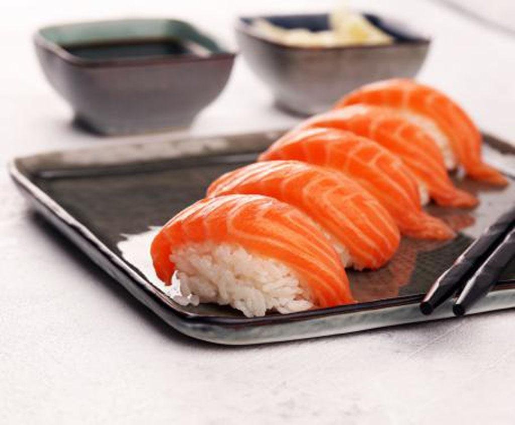 Nigiri salmone
