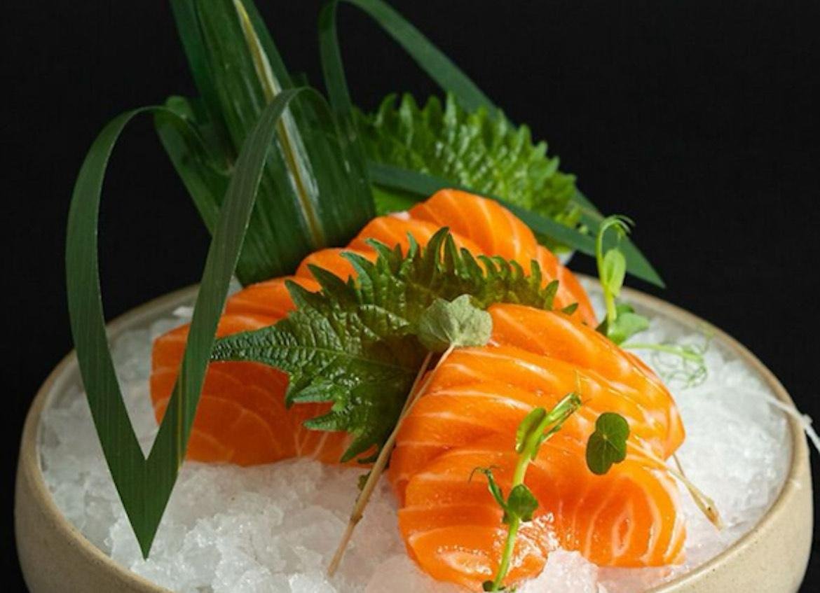 Sashimi di salmone