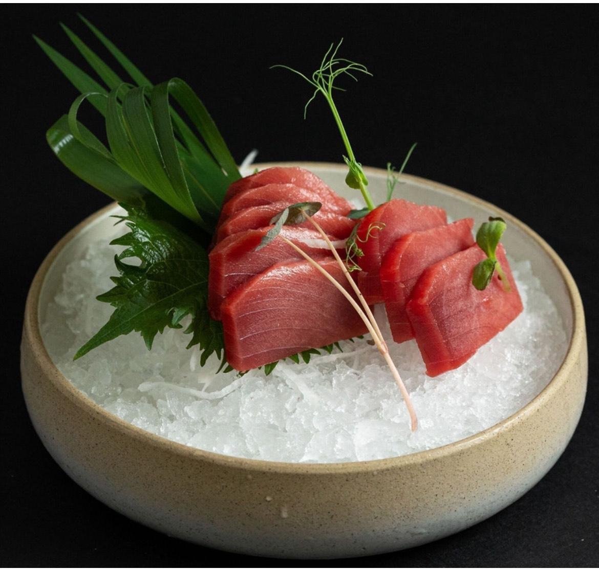 Sashimi di tonno