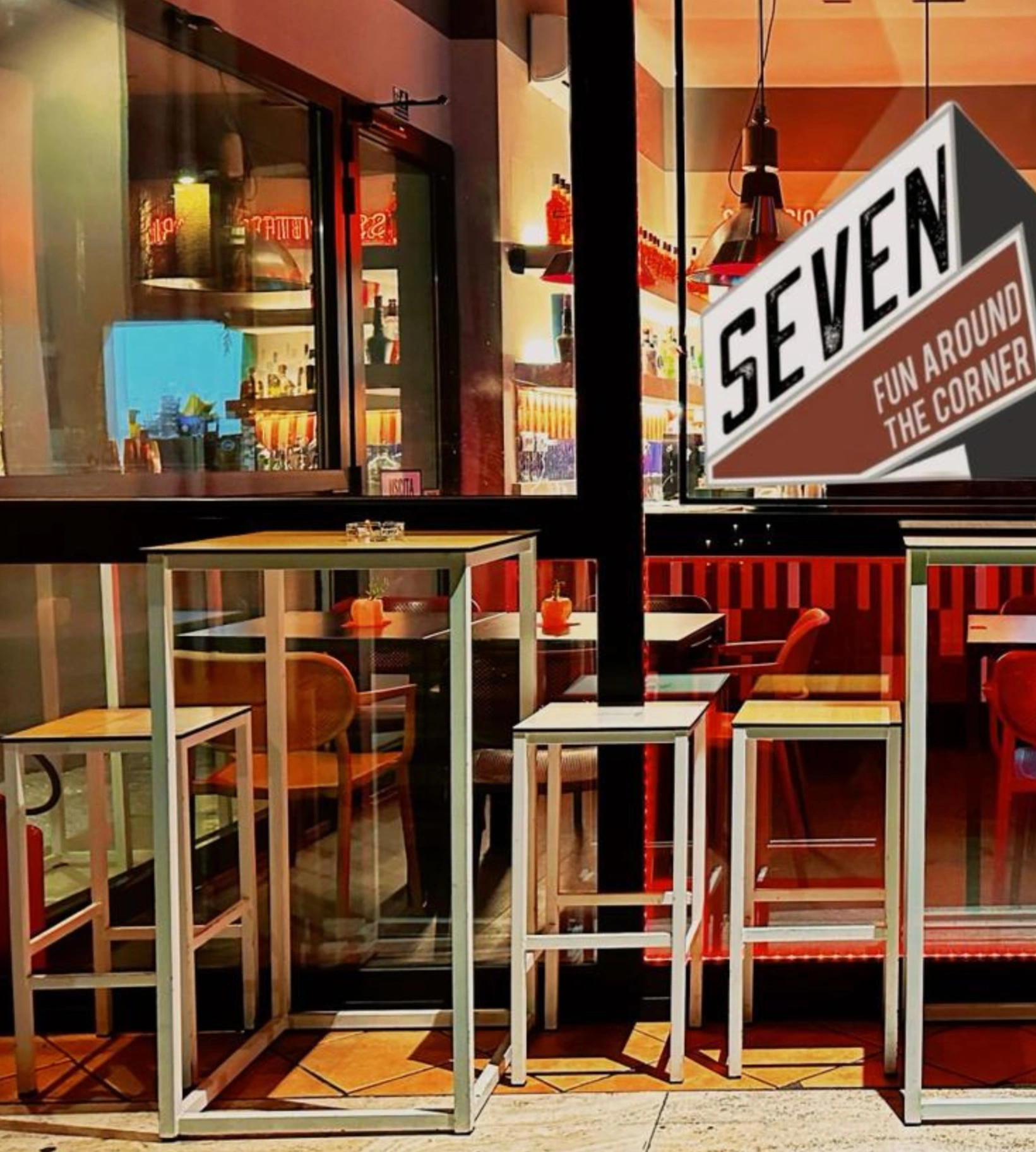 Seven - Foto 1