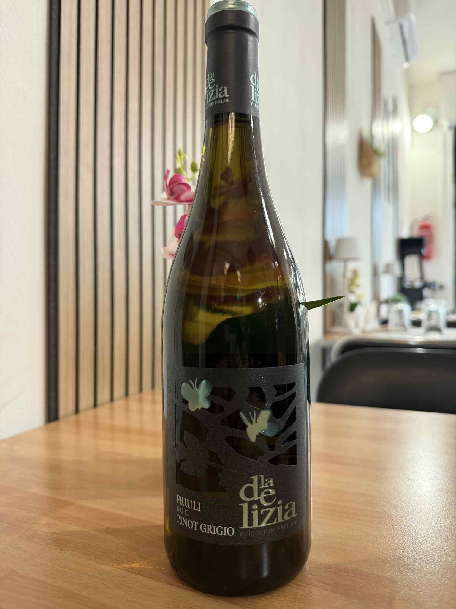 LA DELIZIA PINOT GRIGIO