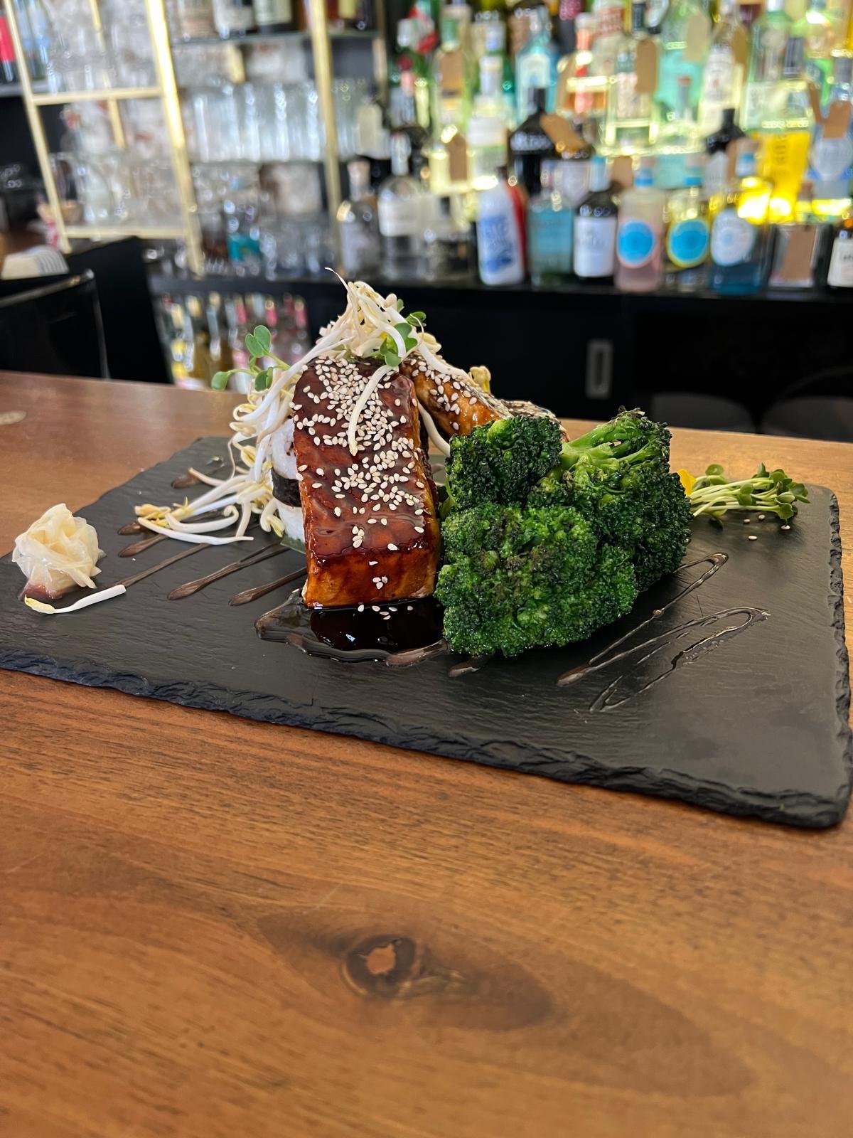 Salmone glassato (jpn)