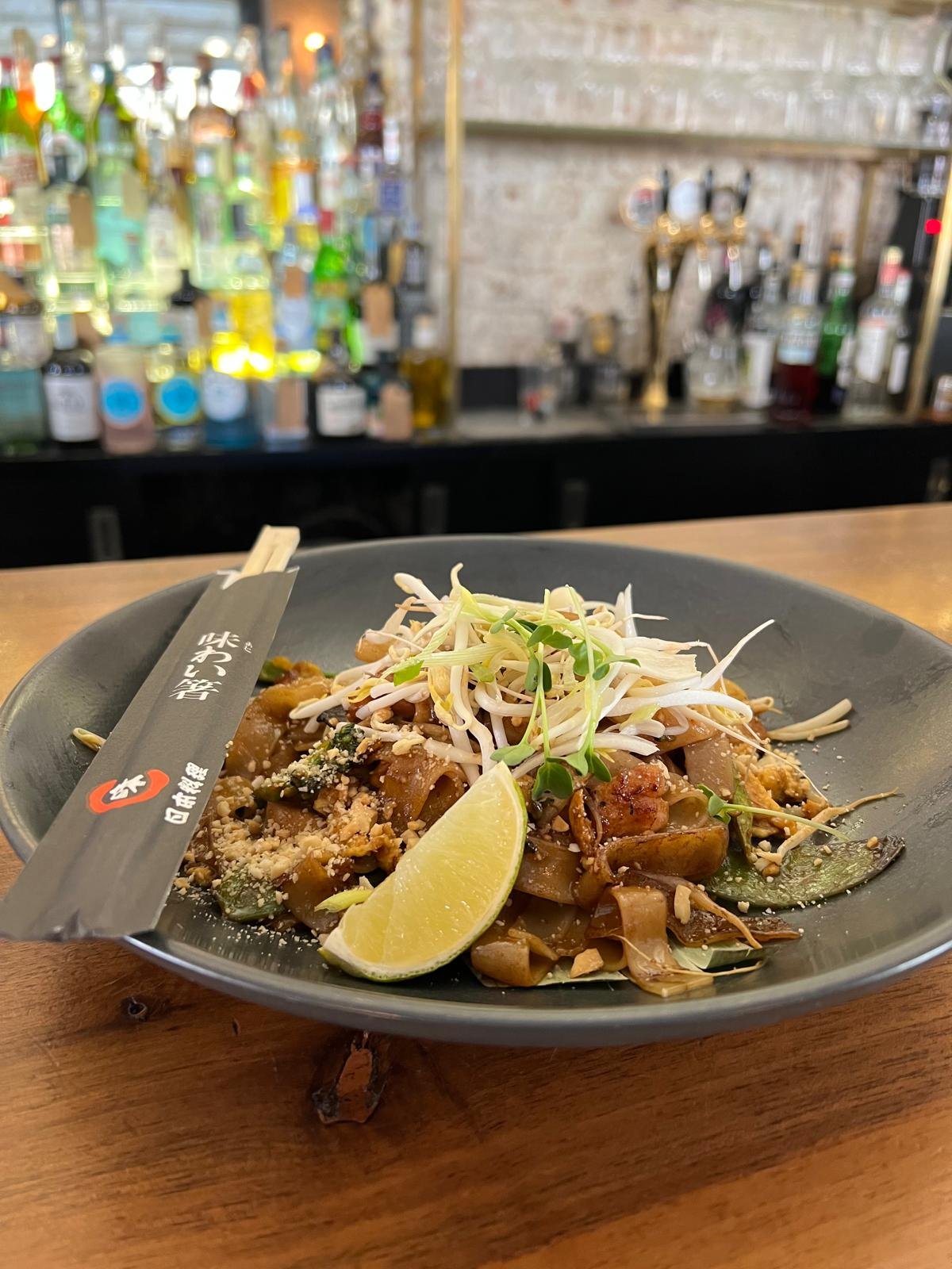 Pad-thai (thai)